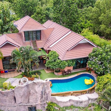 Huahin I-Din Poolvilla วิลล่ากลางธรรมชาติ วิวภูเขา เป็นส่วนตัว Bagian luar foto