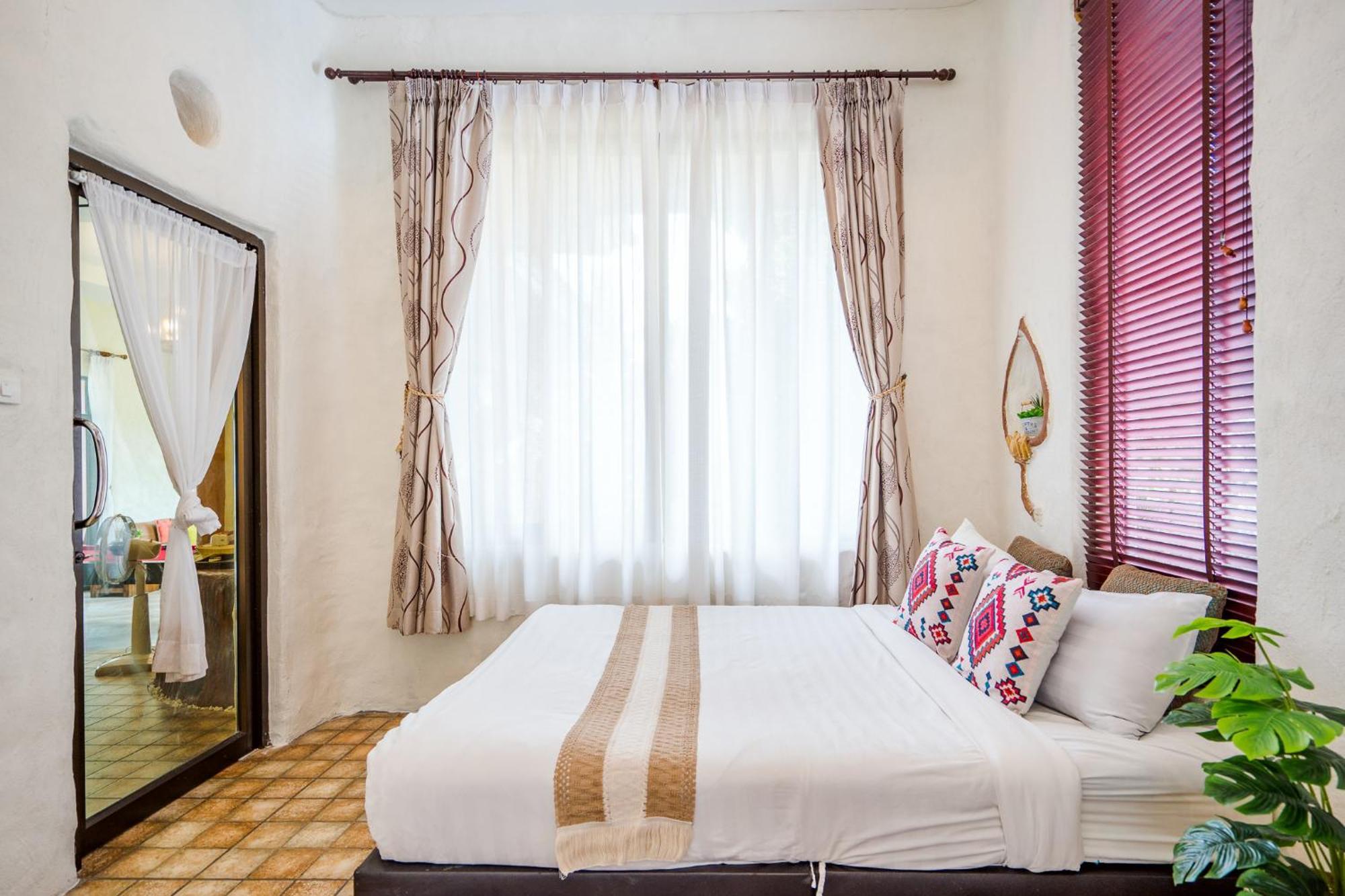 Huahin I-Din Poolvilla วิลล่ากลางธรรมชาติ วิวภูเขา เป็นส่วนตัว Bagian luar foto